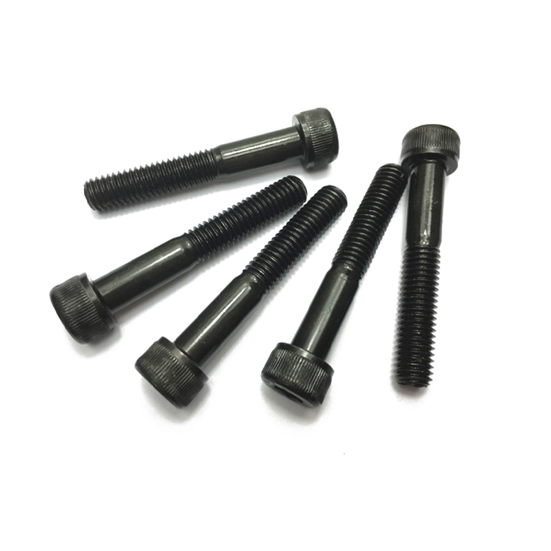 Siyah yarım iplikli altıgen soket vidası